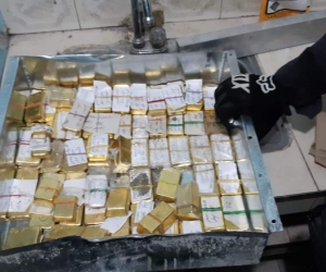Lingotes de oro encontrados en Cali.