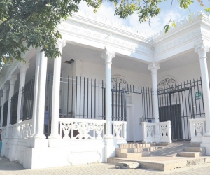 Fachada Contraloría Distrital de Santa Marta 