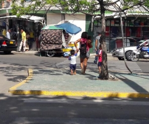 En operativos, fueron rescatados 15 niños venezolanos explotados y 14 venezolanos indocumentados, en Buacaramanga