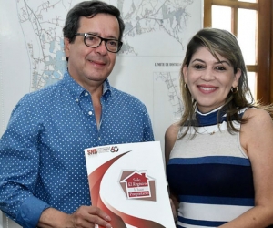 Firma del convenio interadministrativo entre la Superintendencia de Notariado y Registro con la Alcaldía Distrital de Santa Marta.