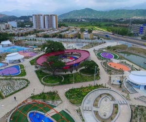 Los niños podrán salir a los parques tres veces a la semana.