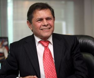 Carlos Mattos.