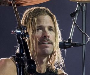 Taylor Hawkins, fallecido baterista.
