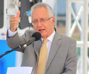 Ministro de Salud, Guillermo Jaramillo.