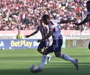 Primer gol de Carlos Bacca.