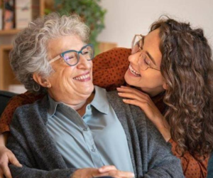 Las mujeres en Colombia podrán pensionarse con 1000 semanas cotizadas si están en fondos privados