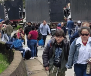 Transportadores bloquean vía a Pasto y puente Rumichaca en frontera con Ecuador