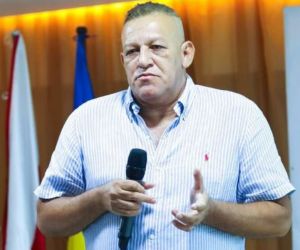 Funcionario de la Dian herido a bala en un parqueadero de Makro.