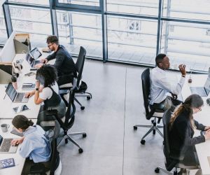 Nueva jornada laboral y recargos nocturnos mejoran ingresos de trabajadores colombianos desde este 15 de julio