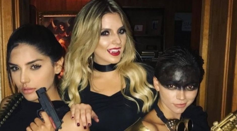 Laura González, señorita Colombia 2017 junto a dos amigas. 