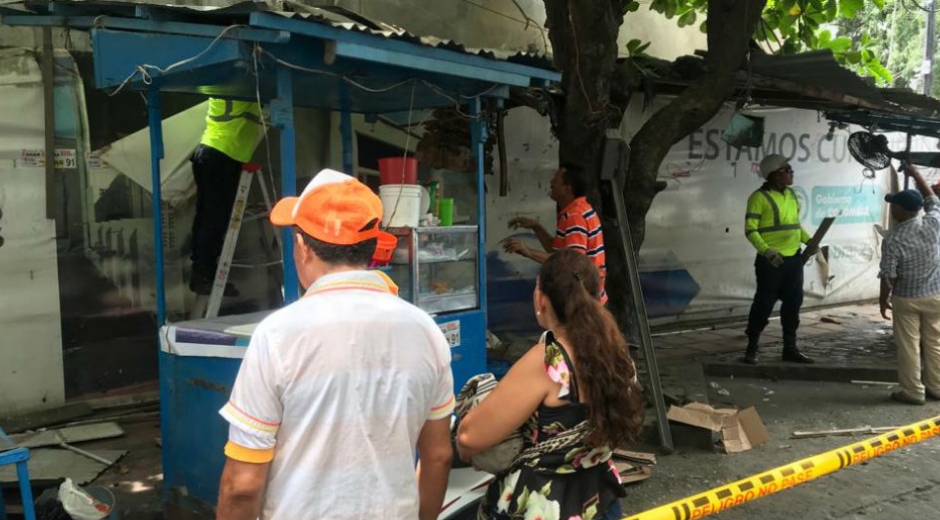 calle 16 entre carrera 5 y 6.