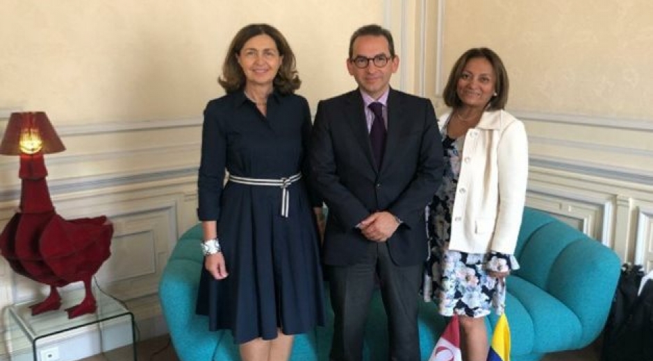 Con este convenio entre el ICA y la OIE, se permitirá el intercambio de conocimiento, y la oportunidad de que profesionales de Colombia participen en las diferentes capacitaciones que realicen los países miembros, durante el periodo en que se encuentre vigente el convenio.