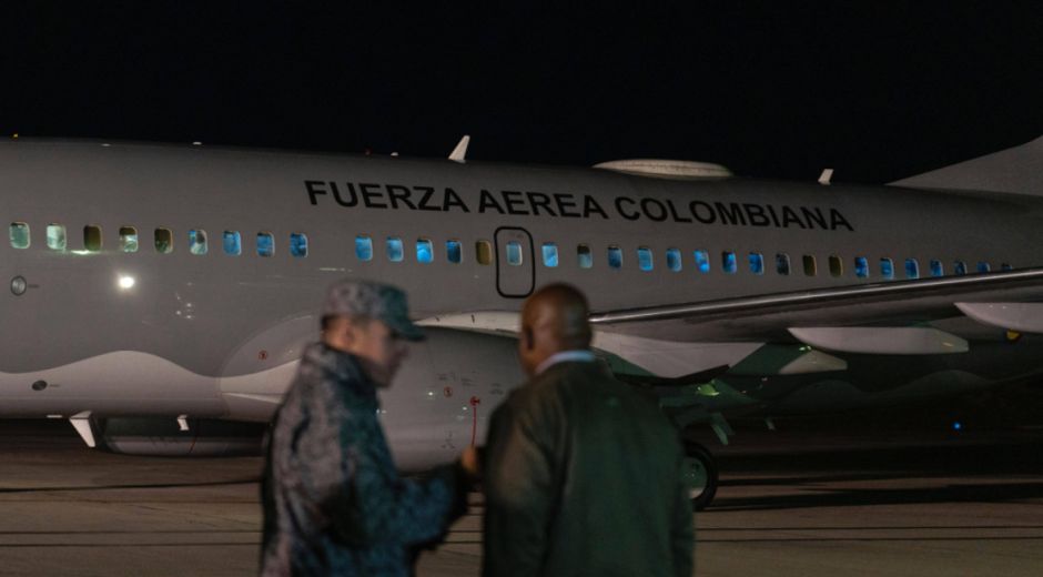 Seguimiento. Vuelo con 104 personas entre ellas niños y animales domésticos.