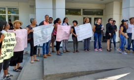 Con platón, afiliados a Cafesalud exigen atención inmediata. 