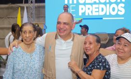 Entrega de títulos de propiedad